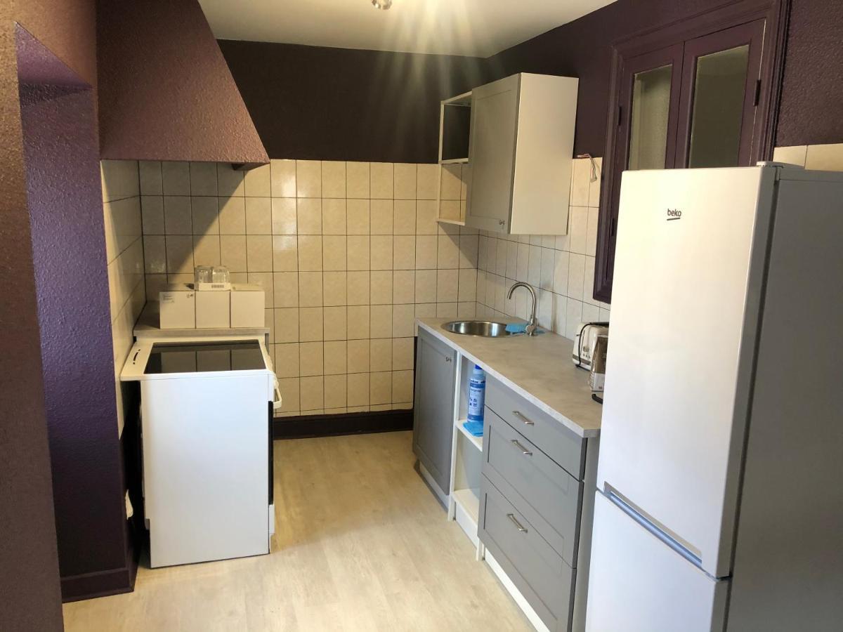 Appartement Porte Du Cantal Massiac Esterno foto