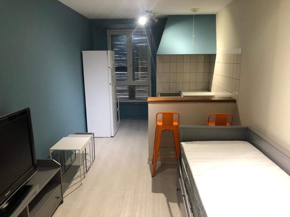 Appartement Porte Du Cantal Massiac Esterno foto